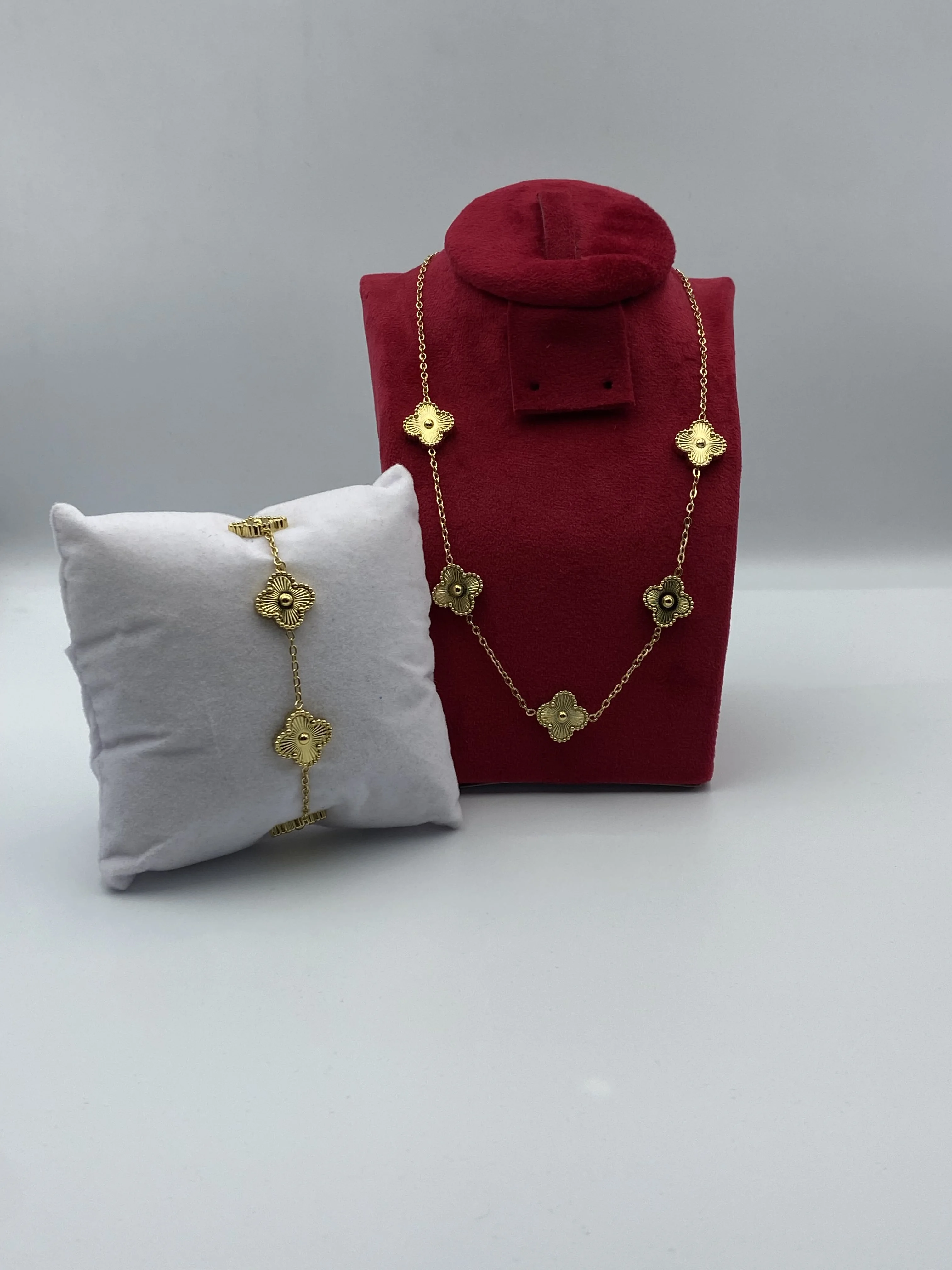 Van Cleef ❤️😍 Set Bijoux Trèfle Élégance – Collier & Bracelet Noir