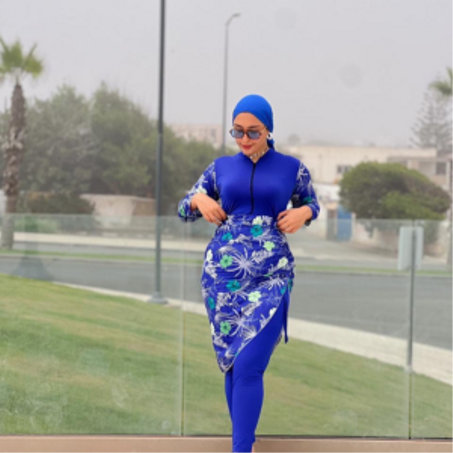 ملابس السباحة للنساء