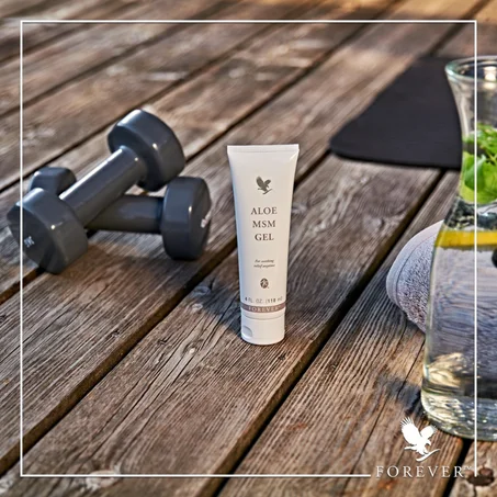 للجميع ، وخاصة للأشخاص الذين يتطلعون إلى تهدئة آلام المفاصل ، تعمل التركيبة الحصرية لهذا الجل المحتوي على ميثيل سلفونيل ميثان (MSM) يعمل على تخفيف العديد من المضايقات في المفاصل