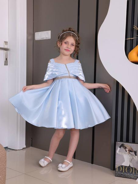 ملابس الأطفال