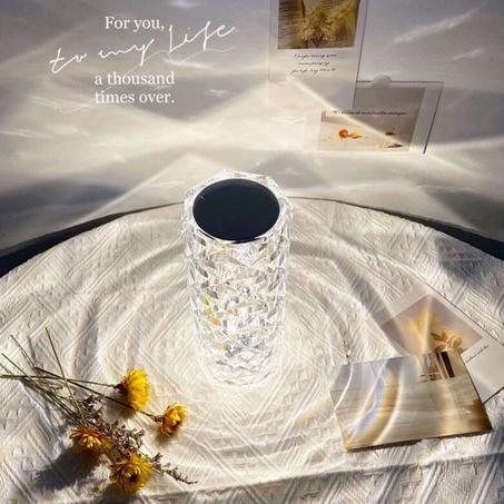 مصباح طاولة كريستال ألماس الأكثر مبيعا في العالم