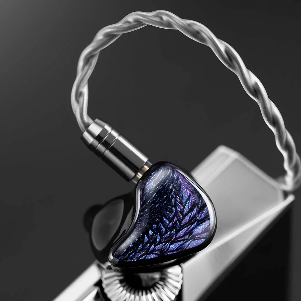 Celest Wyvern Black IEM