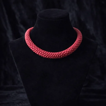 Collier Rouge Majesté – Perles d’Exception