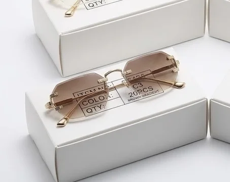 LUNETTES PERCÉES MARON