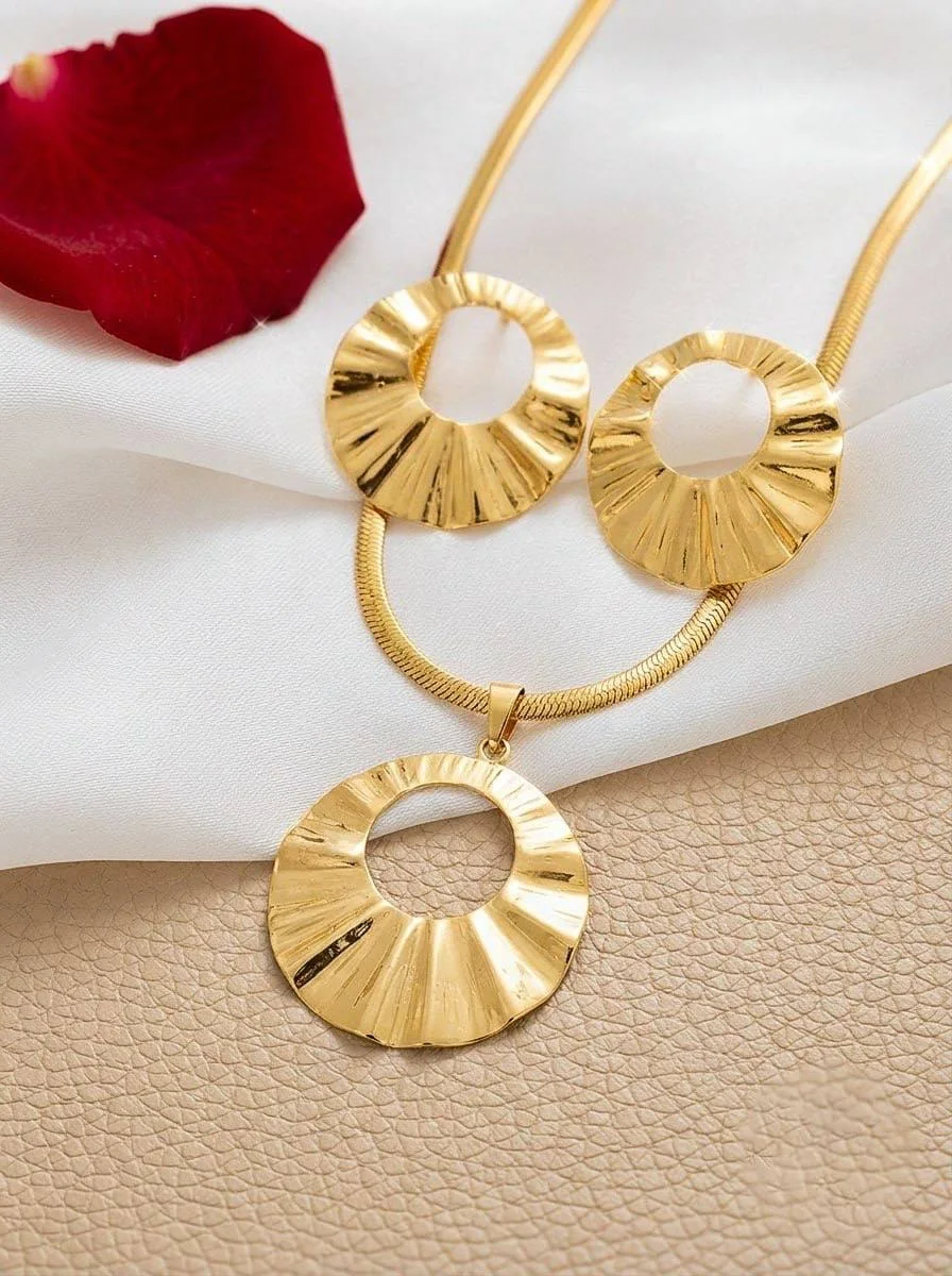 Golden Éclat Collection