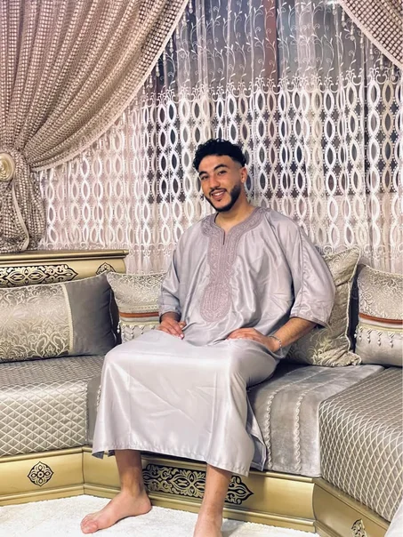 كندورة شبابية رائعة