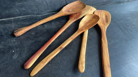 Spatules en bois d’olivier