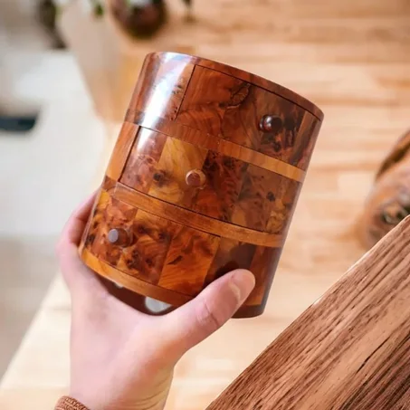 Coffret à bijoux en bois de thuya