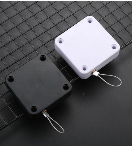 Ferme-porte automatique