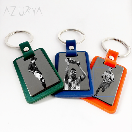 Porte-Clés en Cuir avec Plaque Métallique – Élégance et Personnalisation