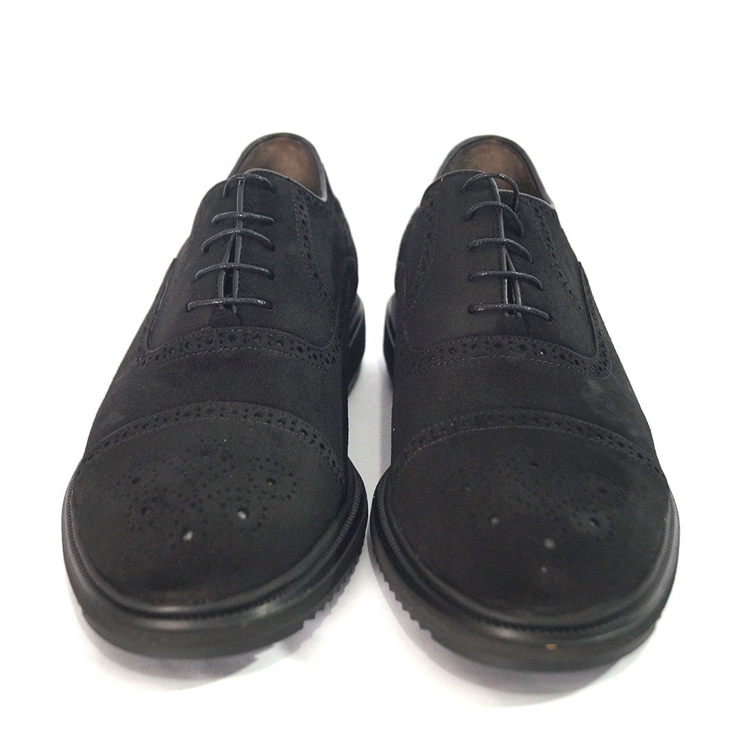 Chaussure Tennise DAIM NOIR UG012