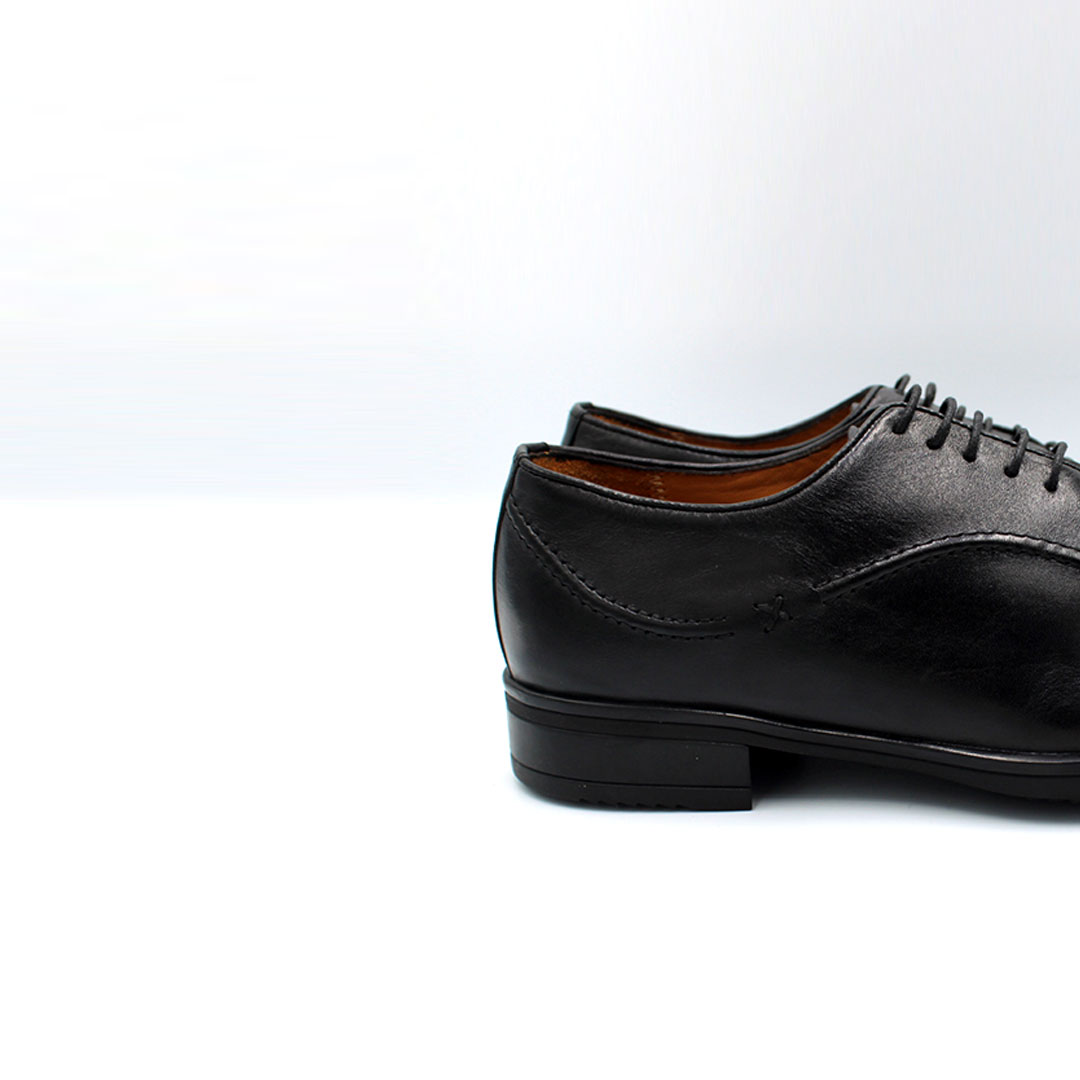 CHAUSSURE RICHELIEU CUIR  MCN010