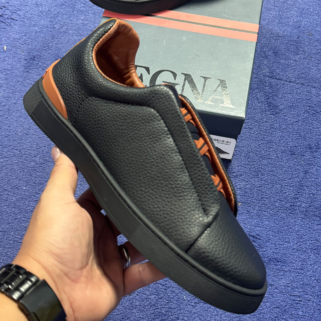 Baskets à triple couture en cuir noir