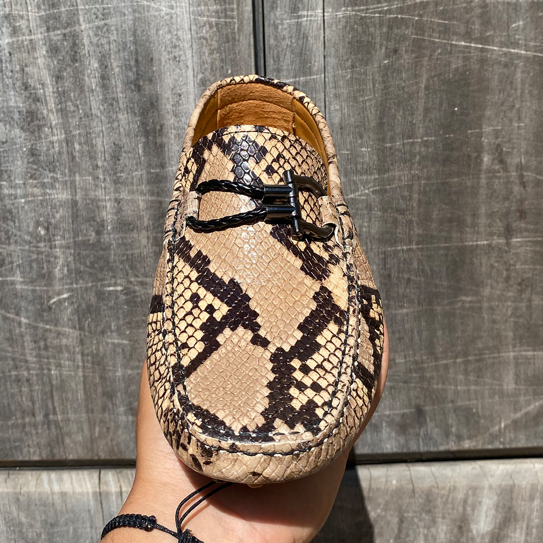 09MC Mocassin Crocodile Cuir