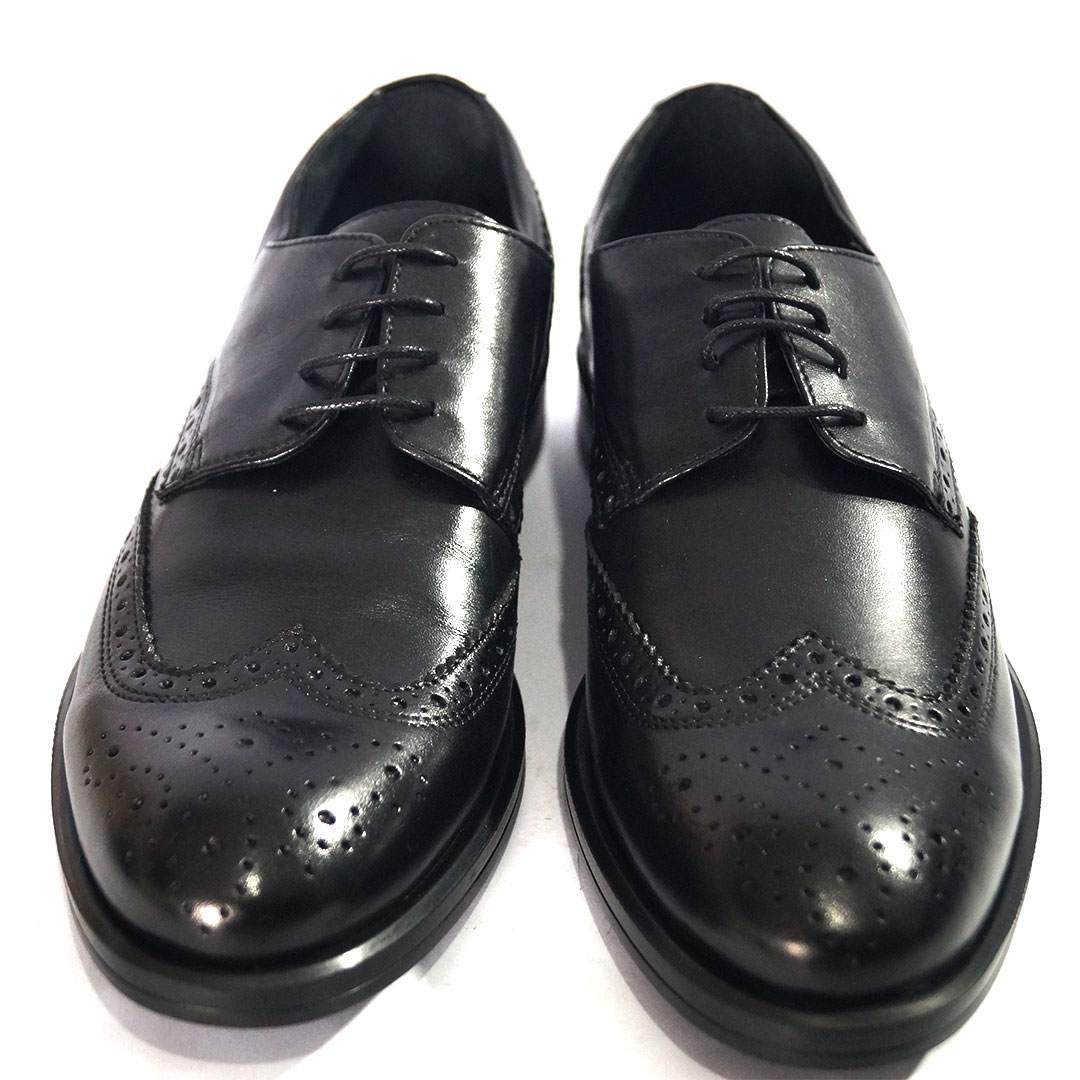Chaussure Classic Noir AU001