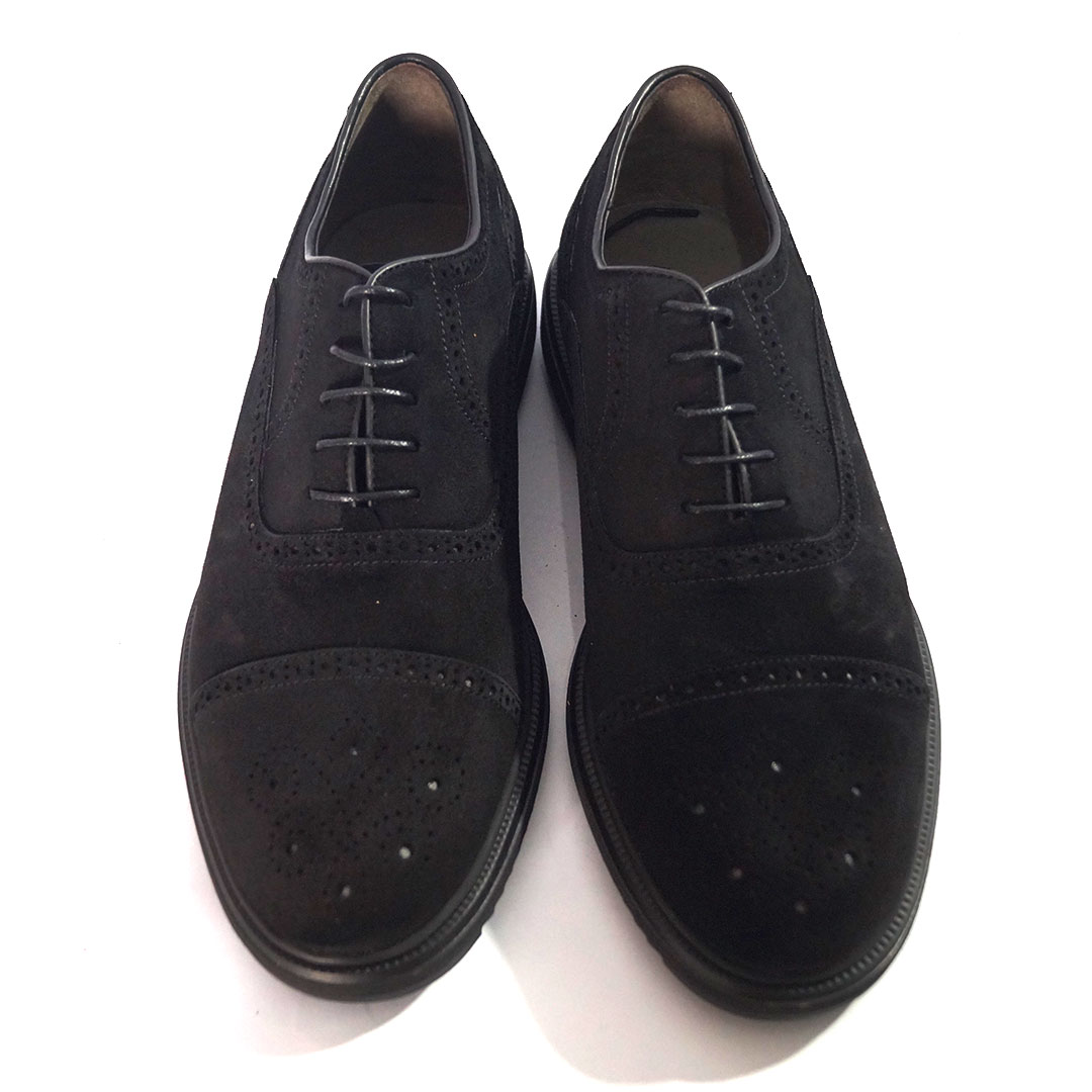 Chaussure Tennise DAIM NOIR UG012