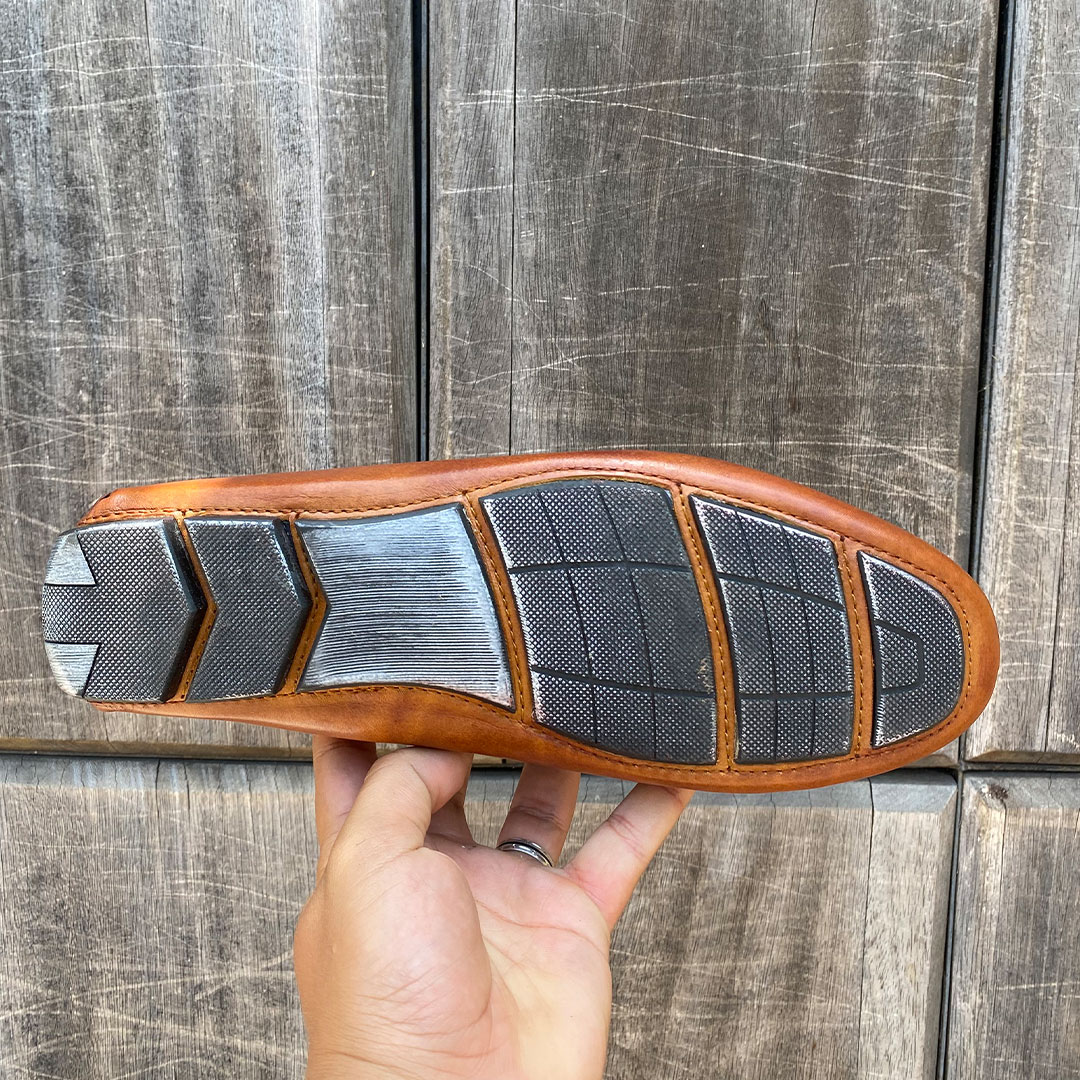 180 YHT MOCASSIN CUIR TABA