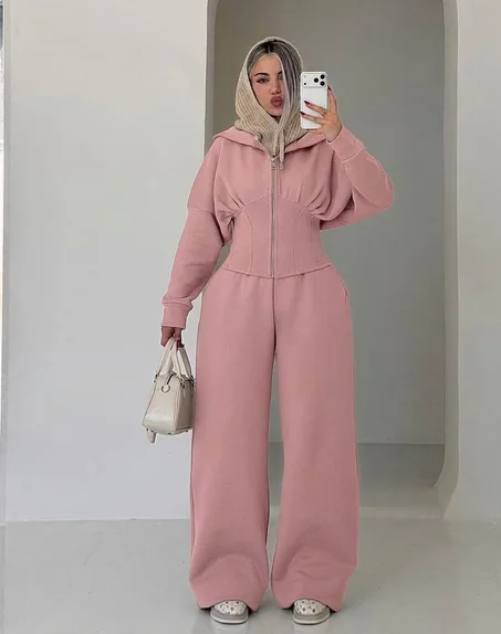 انصومبل نسائي