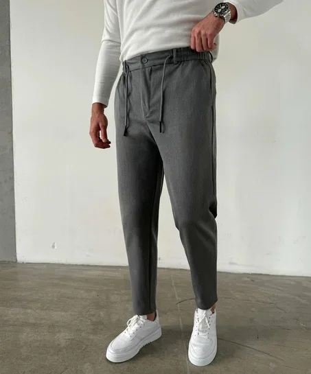 Pantalons de différentes couleurs