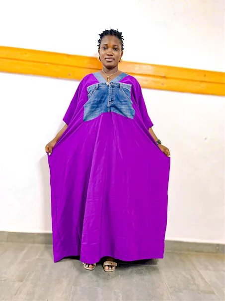 Boubou Sénégalais Élégant pour Femme - Artisanat Traditionnel
