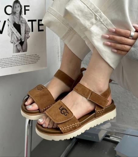 Sandales UGG Goldenstar