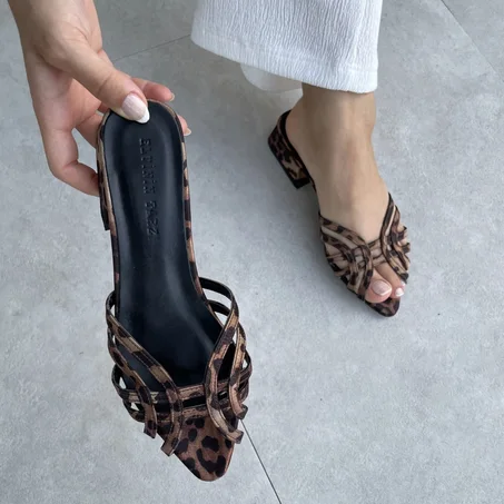 Sandales Woven à Petit Talon confortable et chic - Nouvelle Collection 2026