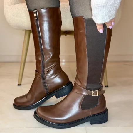 Botte Marron Plat à Bout Rond  - Nouvelle collection 2026