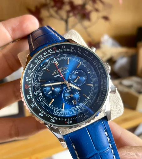 breitling navitimer bleu