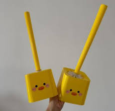 فرشة تواليت بطوط