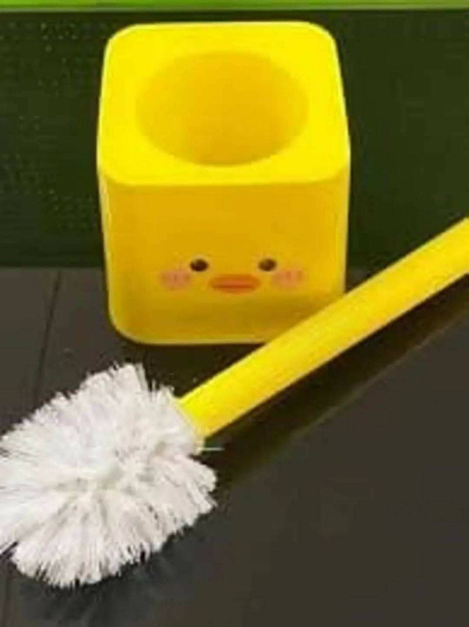 فرشة تواليت بطوط