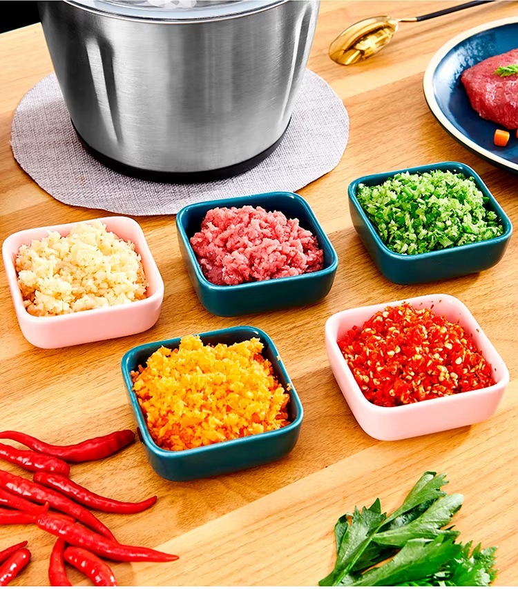 مفرمة لحوم كهربائية متعددة الوظائف بسعة 2 لتر و 3 لتر مع شفرات حادة وبولة من الستانلس ستيل بقدرة 300 واط