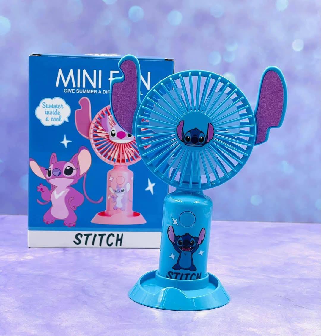 مروحة ستيتش المحمولة الهدية الاجمل علي الاطلاق لون ازرق وبينك +هدية ميدالية ستيتش الشقية