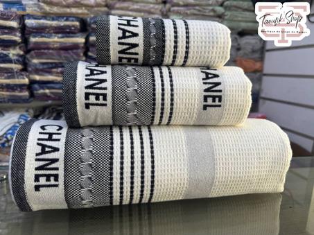 مناشف CHANEL