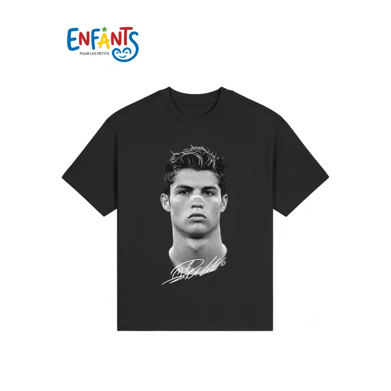 CRISTIANO RONALDO 2004 - Enfants