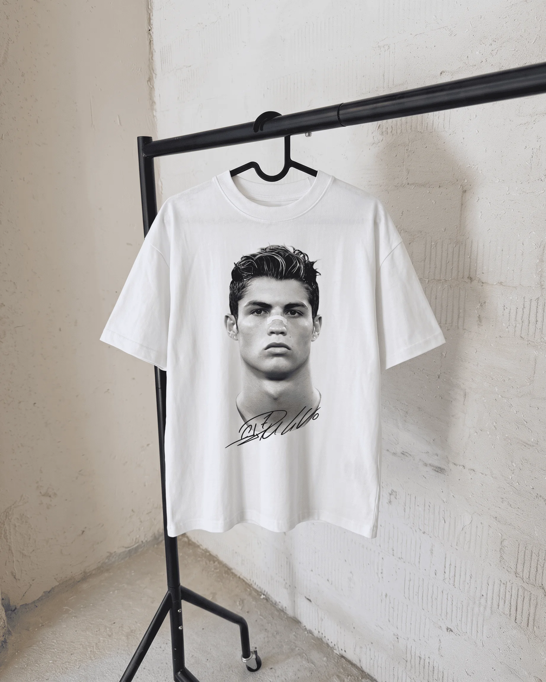 CRISTIANO RONALDO 2004 T-SHIRT