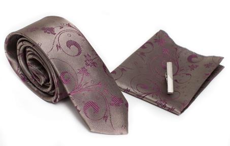 Cravate Rose Fleurie