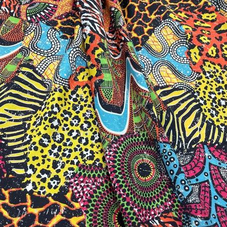 Tissu satin de soie avec largeur de 150 cm Réf: 2415