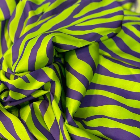 Coupon en satin de soie 300x150 cm Réf : T2325