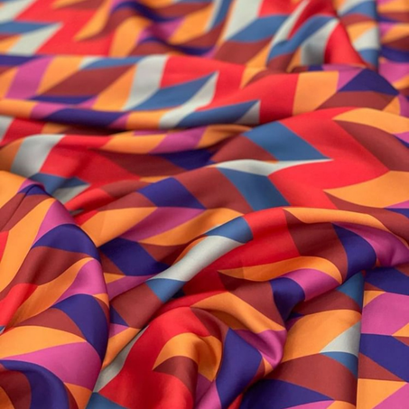 Coupon en satin de soie 300x150 cm Réf : T2306