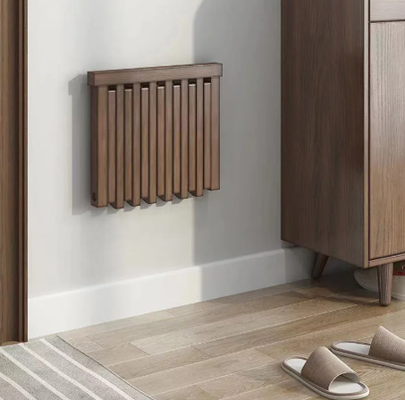 كرسي قابل للطي مثبت على الحائط