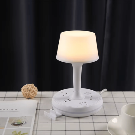 مصباح متعدد الوظائف مع منفذ USB وجهاز تحكم عن بعد