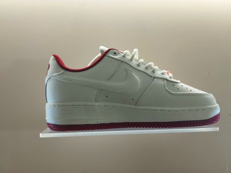 Nike Air Force: Red and white
