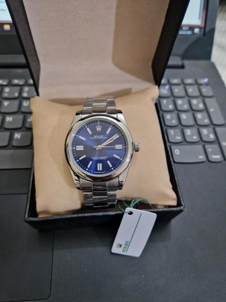 ROLEX_OYSTER_PERPETUAL