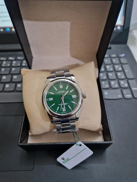 ROLEX_OYSTER_PERPETUAL