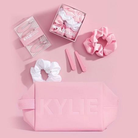 منتجات لتجميل و العناية