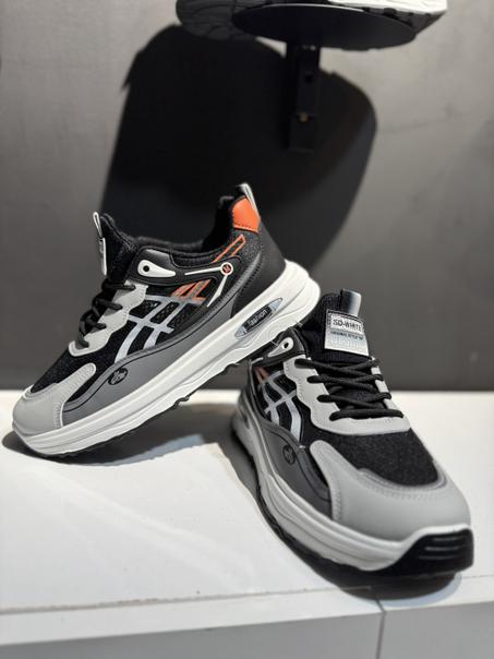 حذاء رياضي أصلي و أنيق 2025