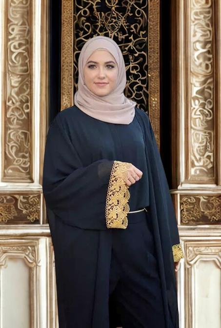 ملابس نسائية