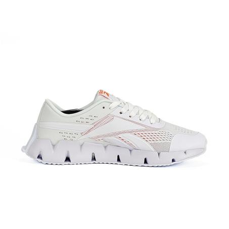 حذاء ريبوك الرياضي العصري