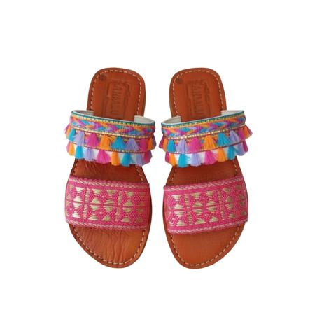 صندل جلد نسائي – لمسة أناقة في كل خطوة