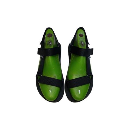 صندالة خفيفة للرجال